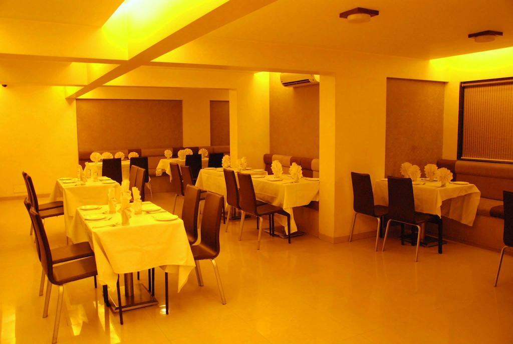 Hotel Tanish Residency Navi Mumbai Ngoại thất bức ảnh