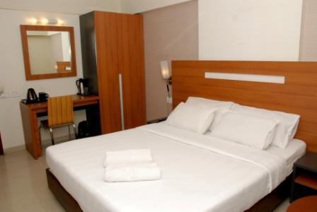 Hotel Tanish Residency Navi Mumbai Phòng bức ảnh
